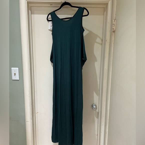 Latched Mama forest green cocoon maxi - Picture 3 of 4